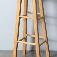 Bar stool